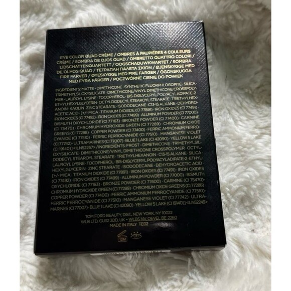 Tom Ford Eye Color Quad Eyeshadow Palette Shade: 45 Iconic Smoke Full Size - Picture 7 of 7